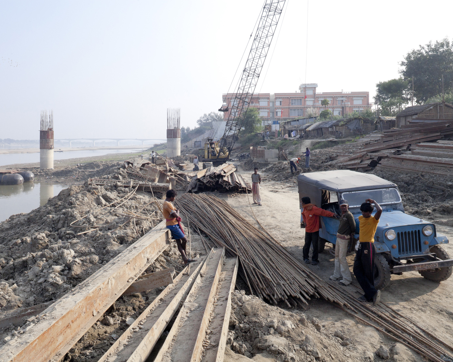 VARANASI CROSSING