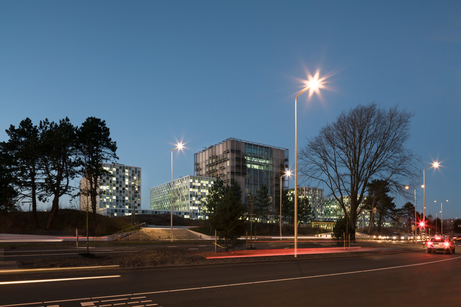 icc den haag at night by mark hadden architecture photographer